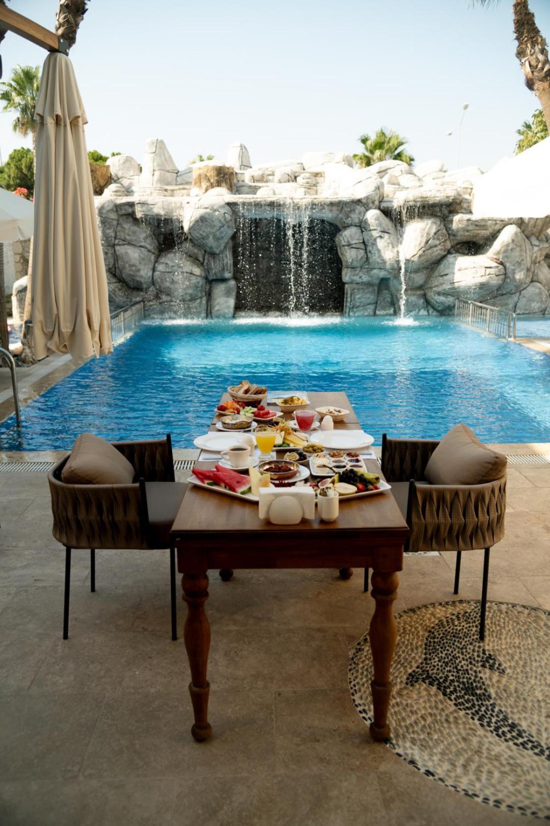 Five Diamonds Hotels Alaçatı Exteriör bild